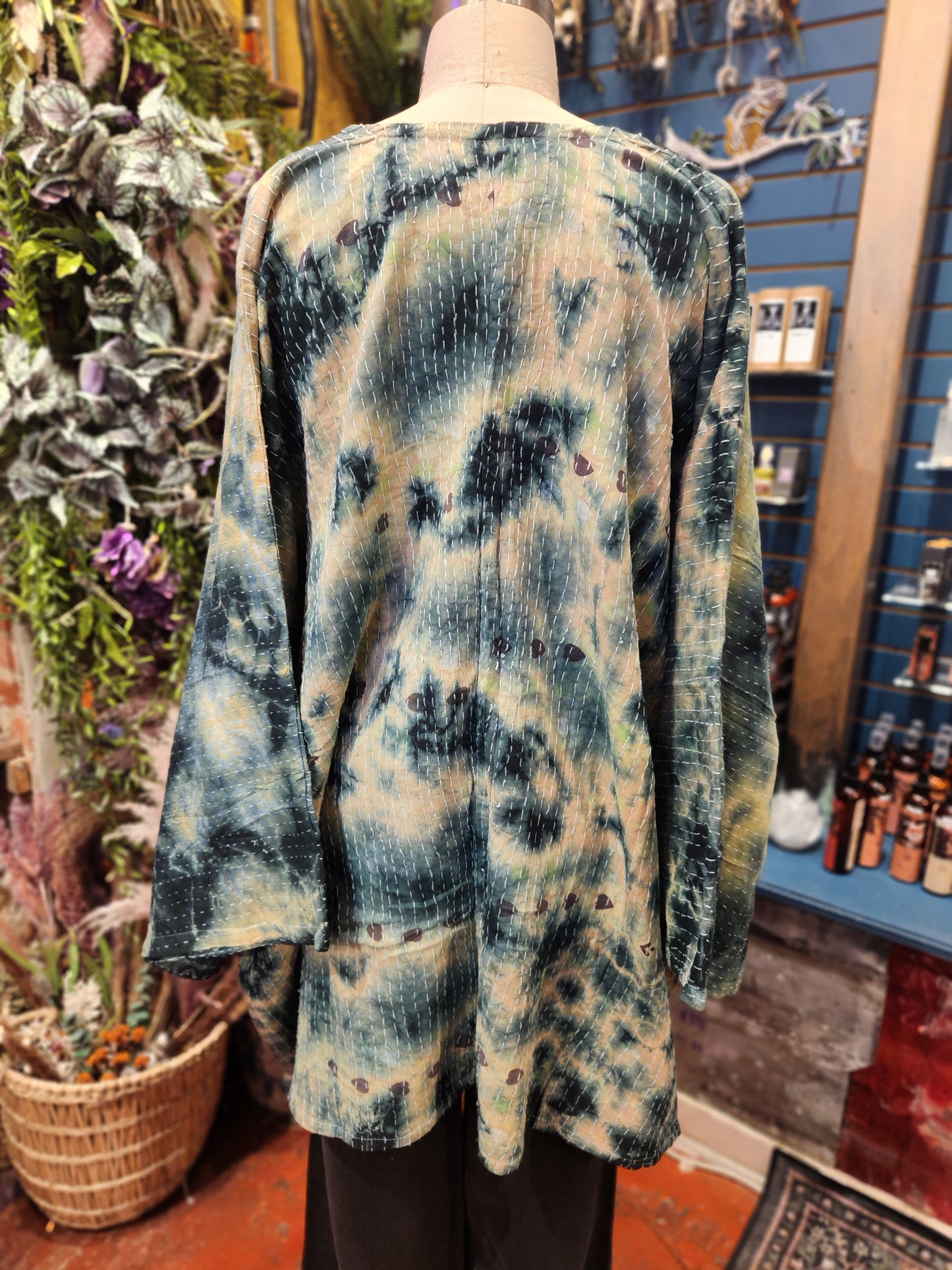 Pareo Kantha Gaia Button-Down Kimono