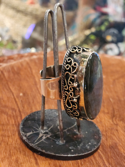Oval Labradorite Ring