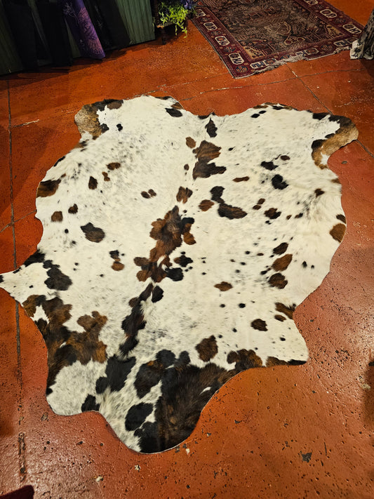 White & Black Speckled Cowhide Rug