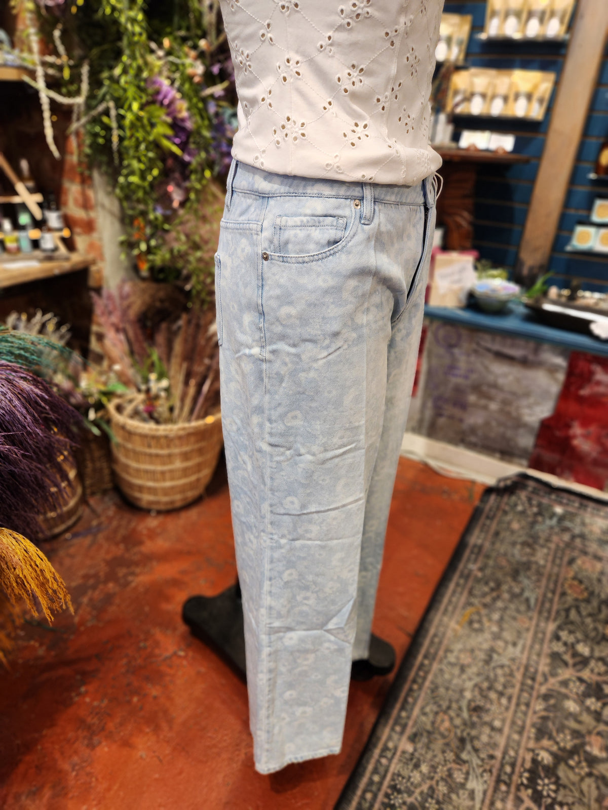 Flora Blue Jean