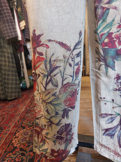 Khaki Floral Embroidery Pant