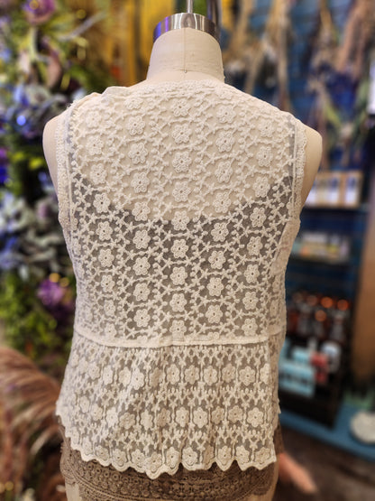 Embroidered Lace Short Sleeve Crop -One Size