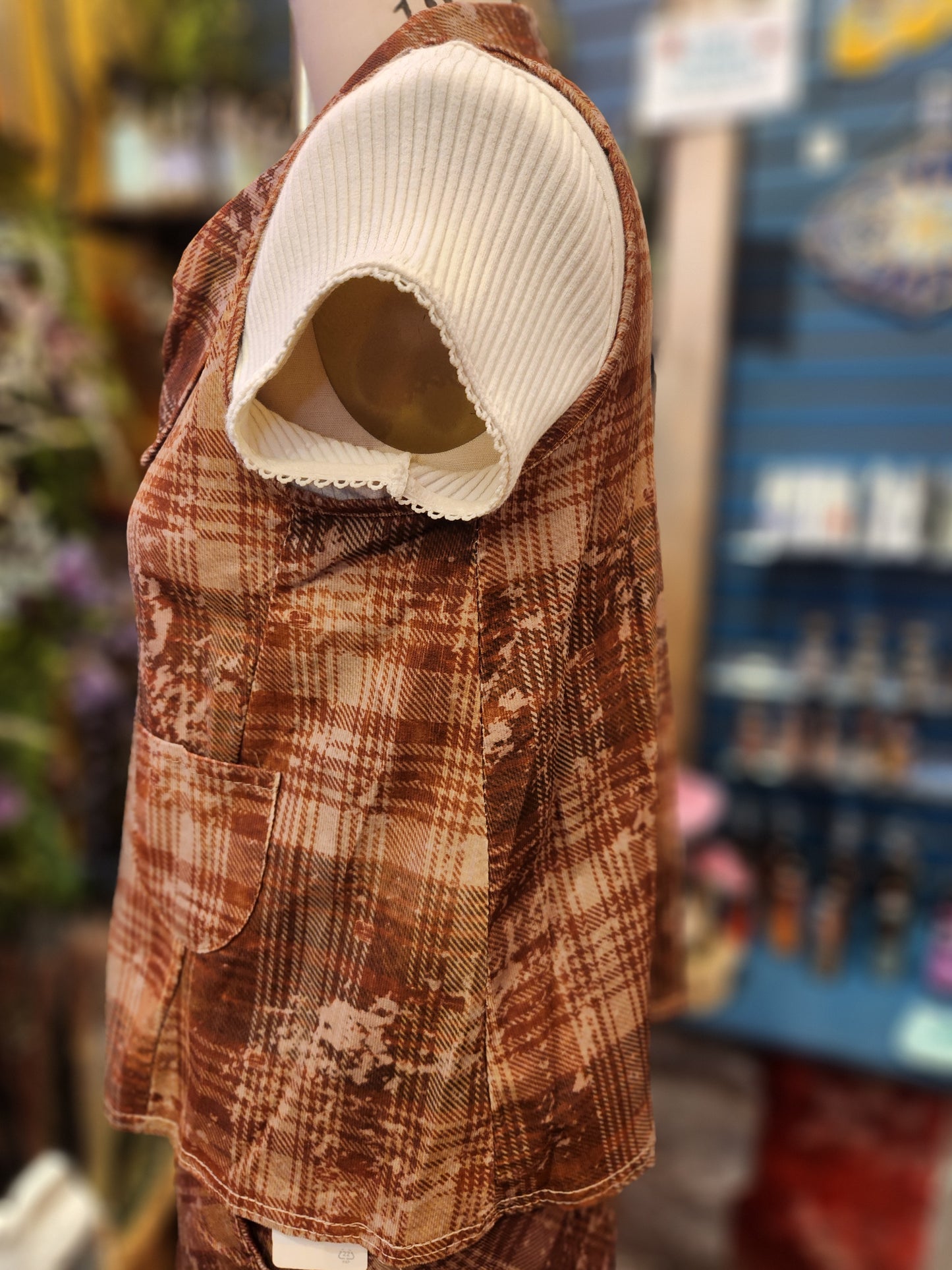 Saga Plaid Vest