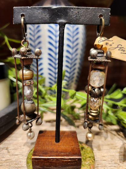 Cage Earrings (Brown )