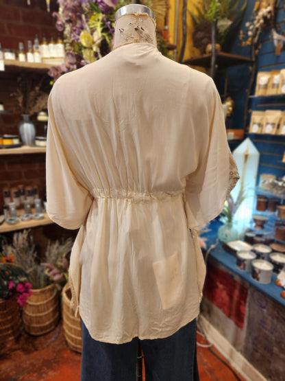 Leaf Embroidered and Tassel Trim Kimono ( one size )