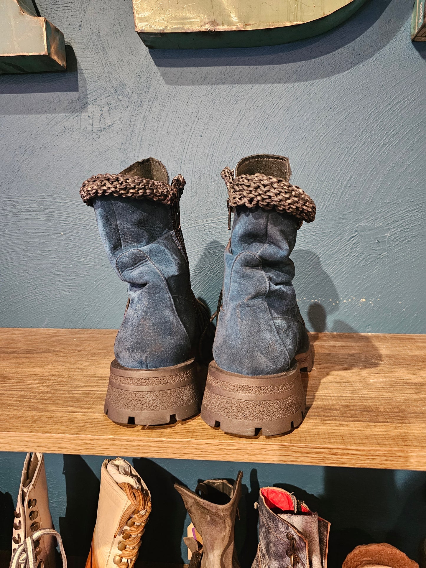 Jason Boot - Blue