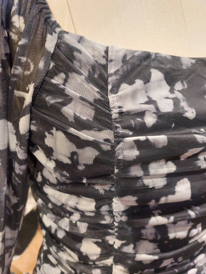 Square Neck Mesh Ruched Top - Black