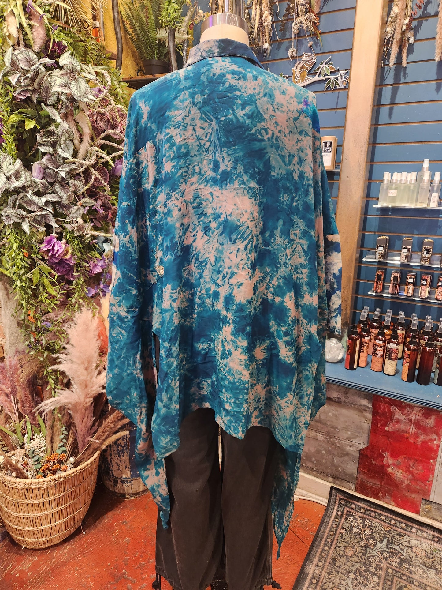 Crepe Sari Summer Nirvana Button Down
