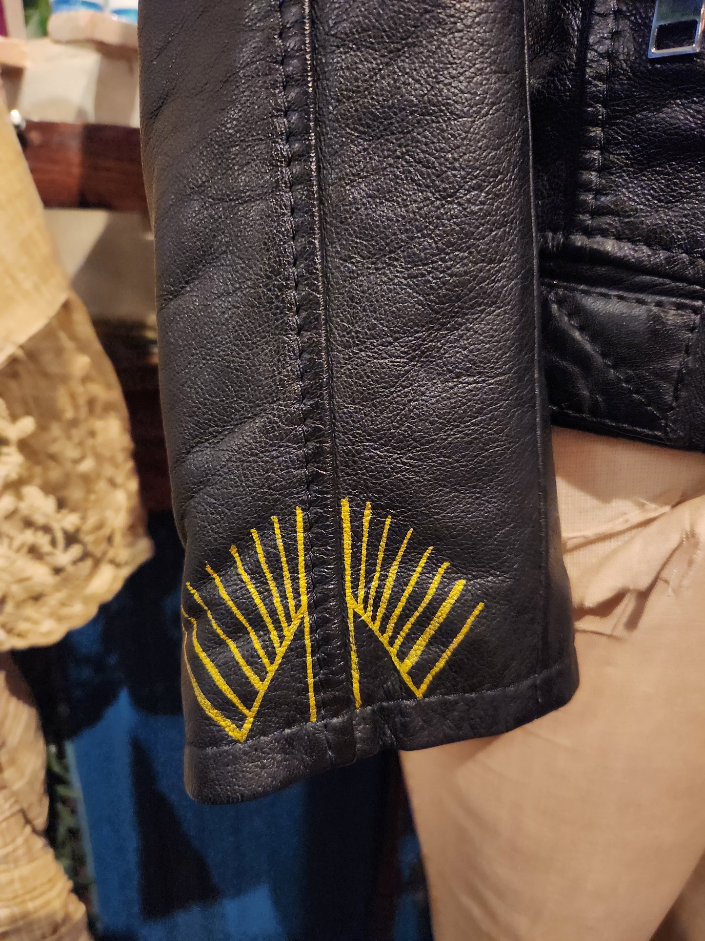 Roaring Tiger Mauritius Jacket - Vaylmith