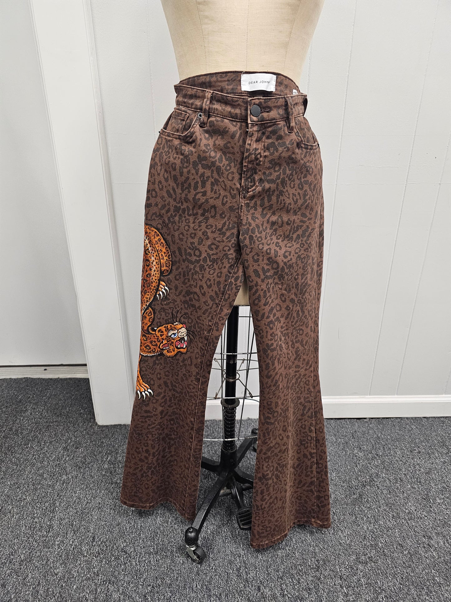 Tiger by the Tail Dear John Boot Cur Jeans-Thom little*