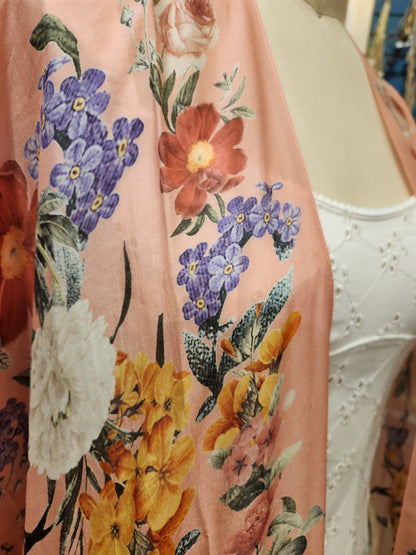 Softness Blooms KImono (one size )