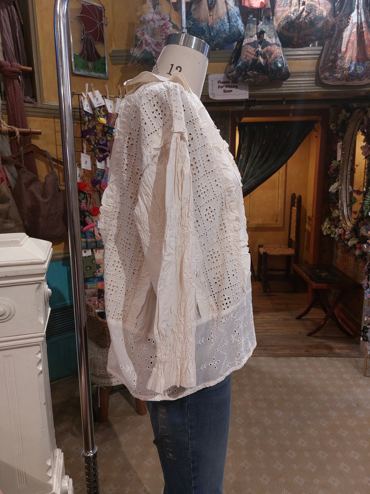 Vintage Style Eyelet Top - Ivory