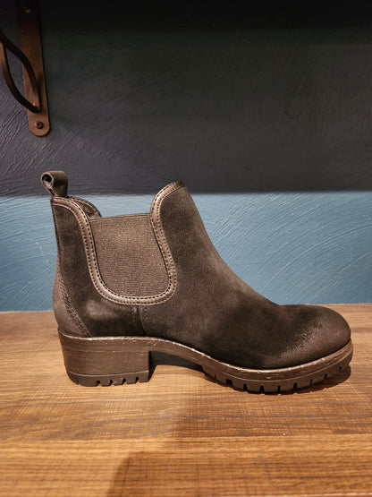 Cabot Boot - Black Suede
