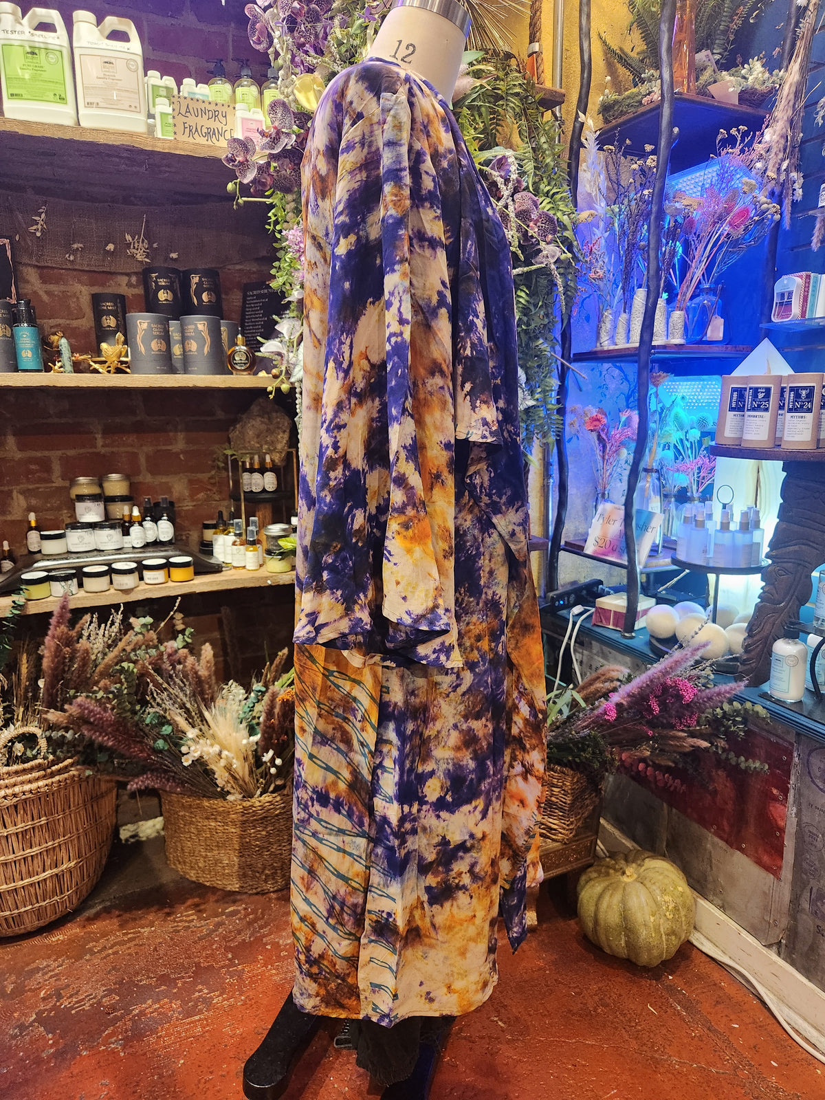Crepe Sari Spellbound Kimono 0926 016
