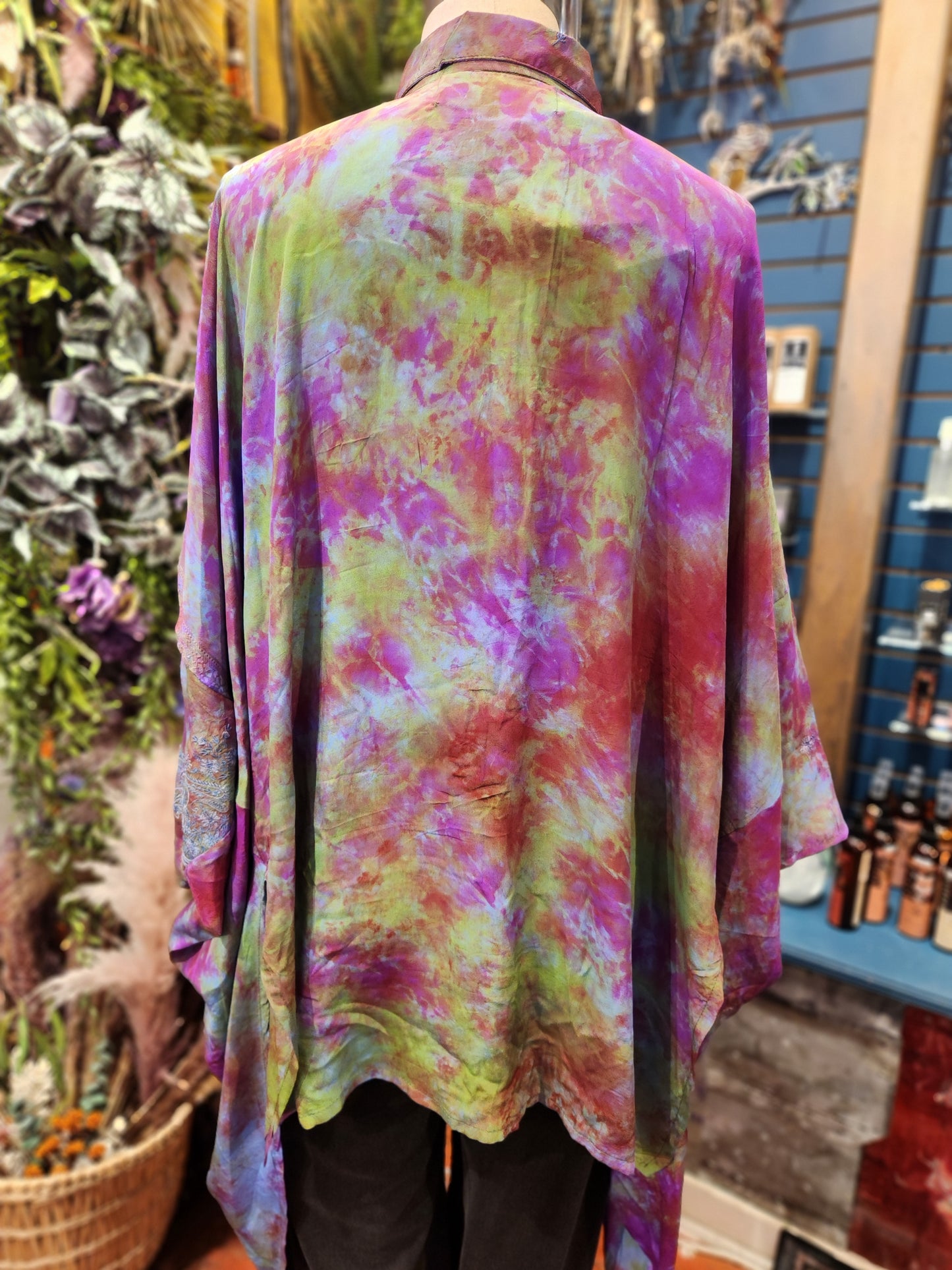 Crepe Sari Summer Nirvana Button Down
