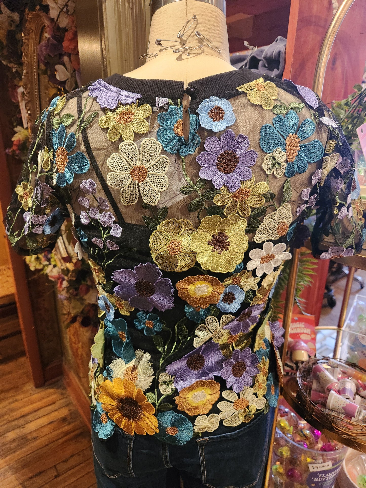 Embroidered Mesh Short Sleeve Top