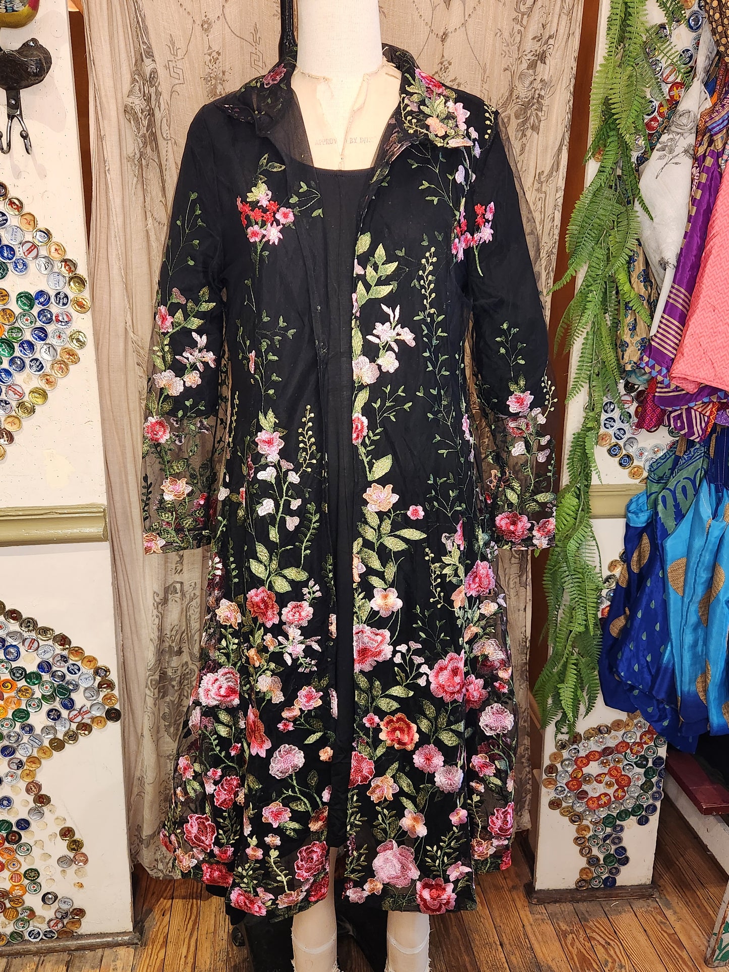 Embr Mesh Floral Duster