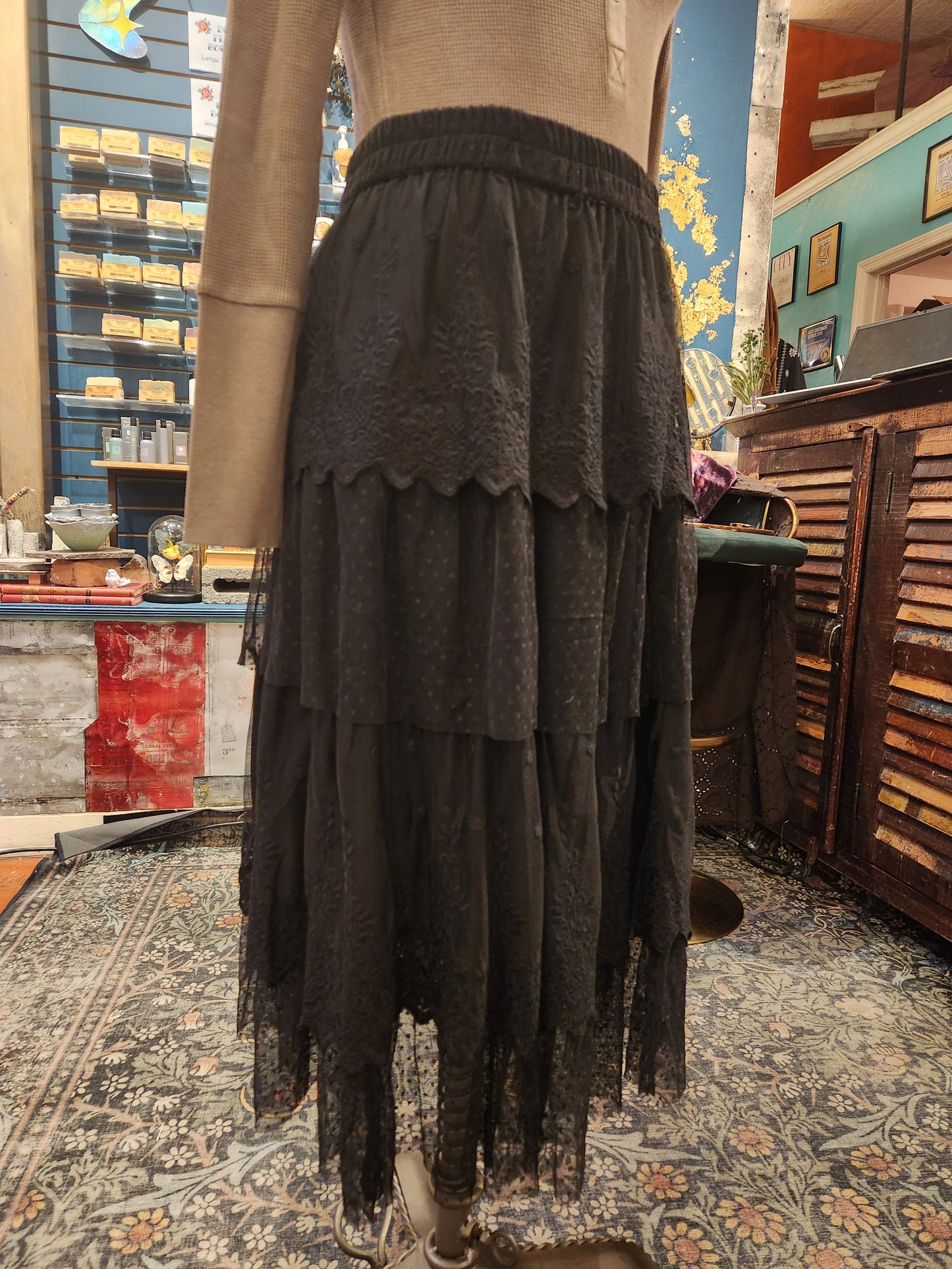 Chantilly Midi Skirt - Ebony