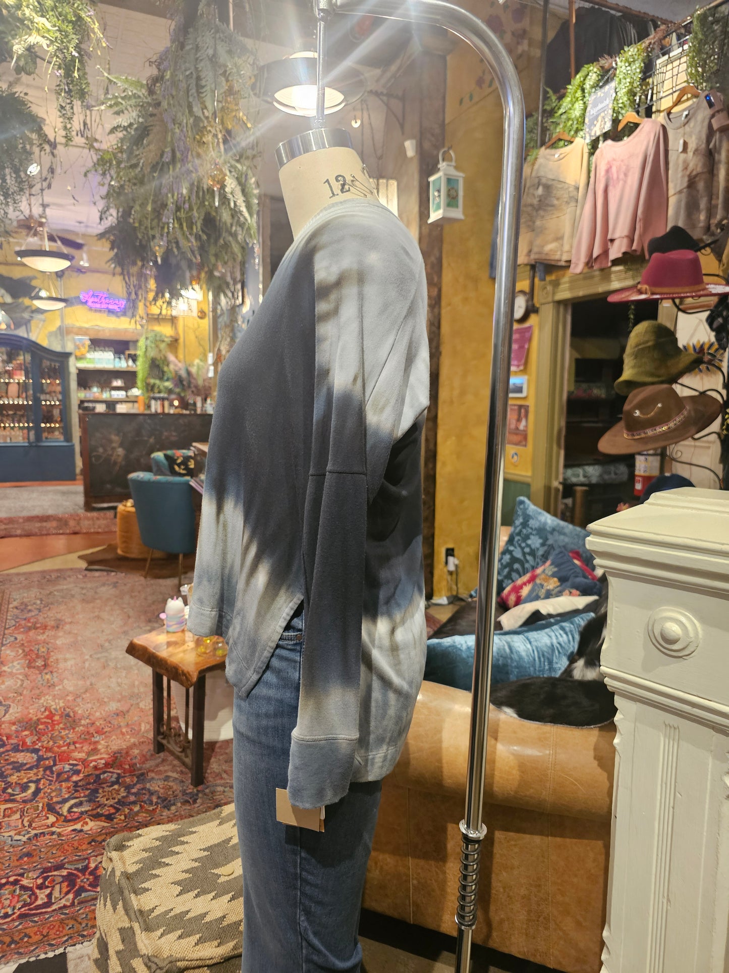 Savannah Sweatshirt - Black Pearl