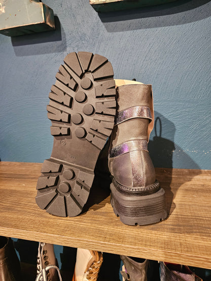 Infinity Boot - Grey