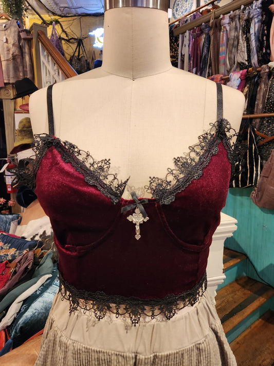 Gothic Lace Velvet Camisole - Red