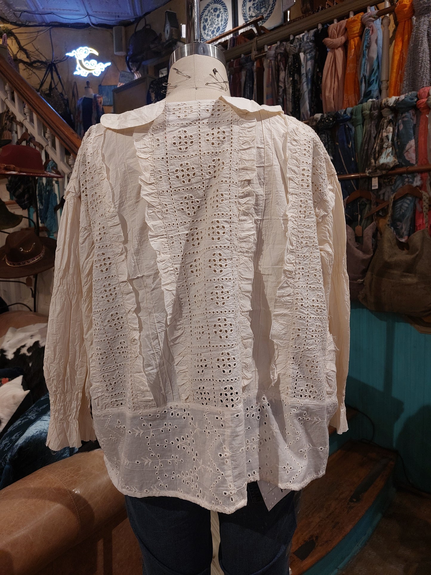 Vintage Style Eyelet Top - Ivory
