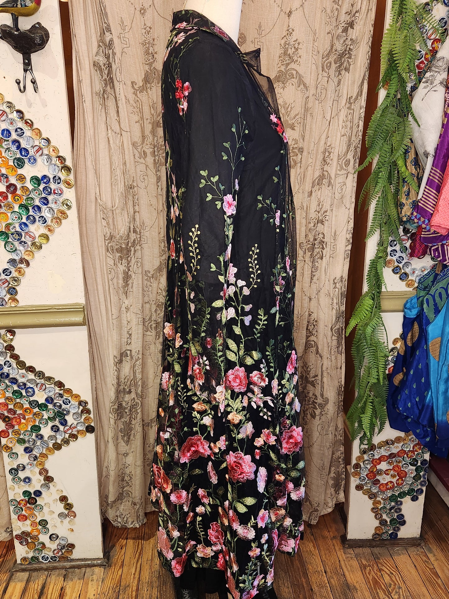 Embr Mesh Floral Duster