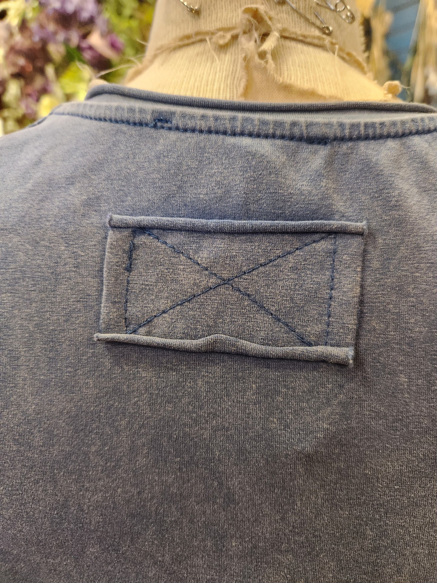 Mineral Washed Cropped T-shirt (Denim)