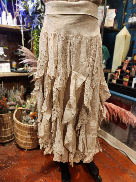 Sand Lace Ruffle Skirt