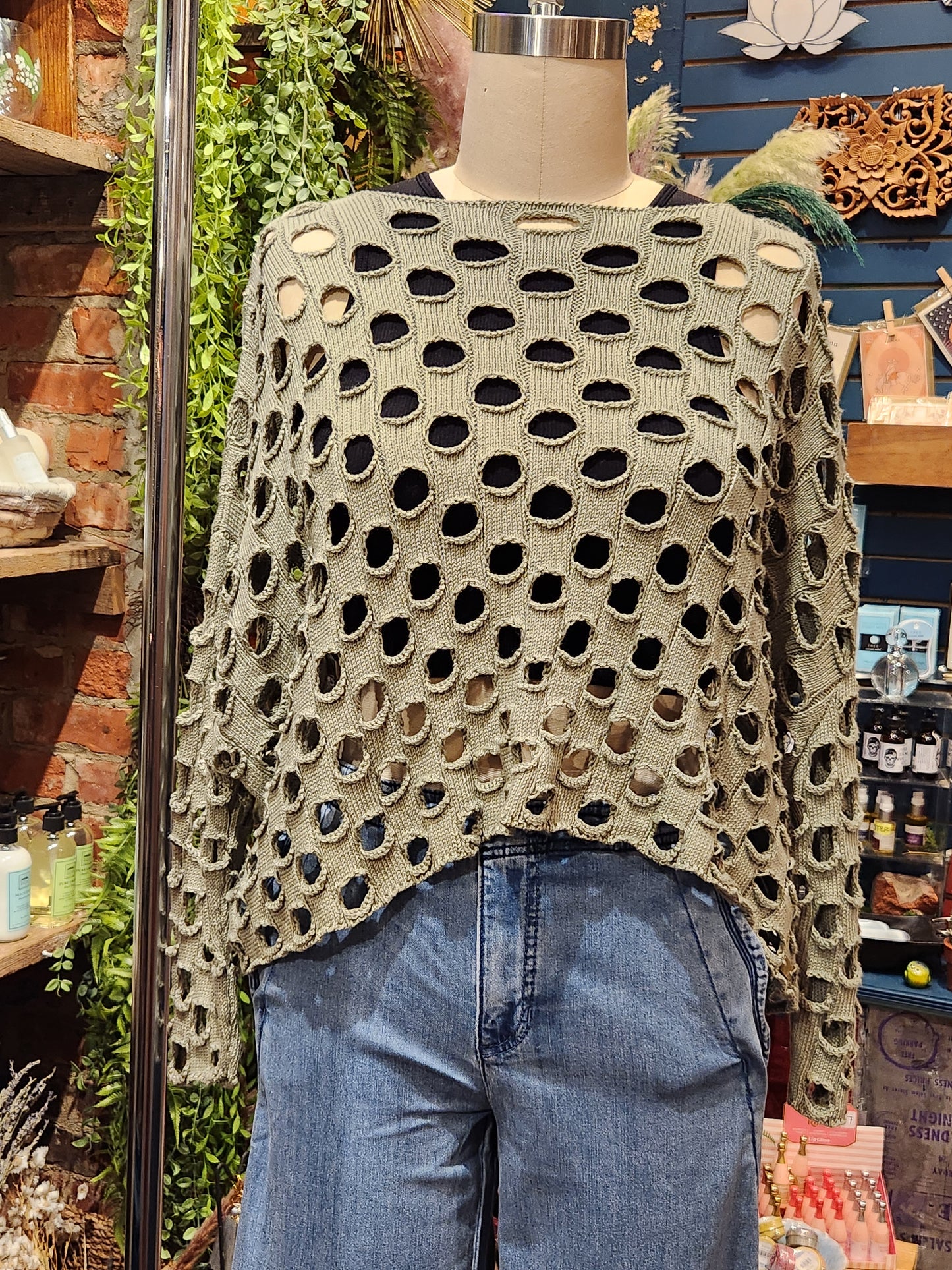 Lula Pullover - Multiple Colors