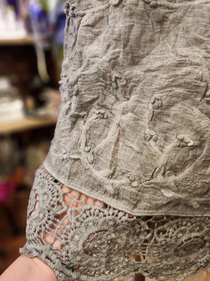 Embroidered Sleeveless Knit Top - Gray / Missy / One Size