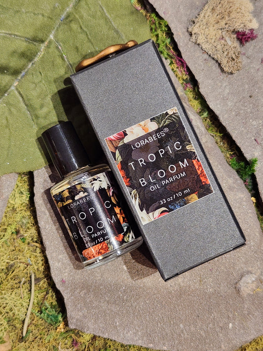 Jardin De Lune Noire Collection Perfume Roller -Tropic Bloom