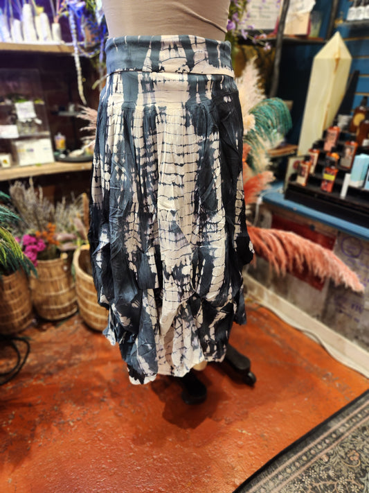 Grey/White Tie Dye Bubble Skirt