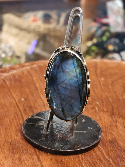 Oval Labradorite Ring