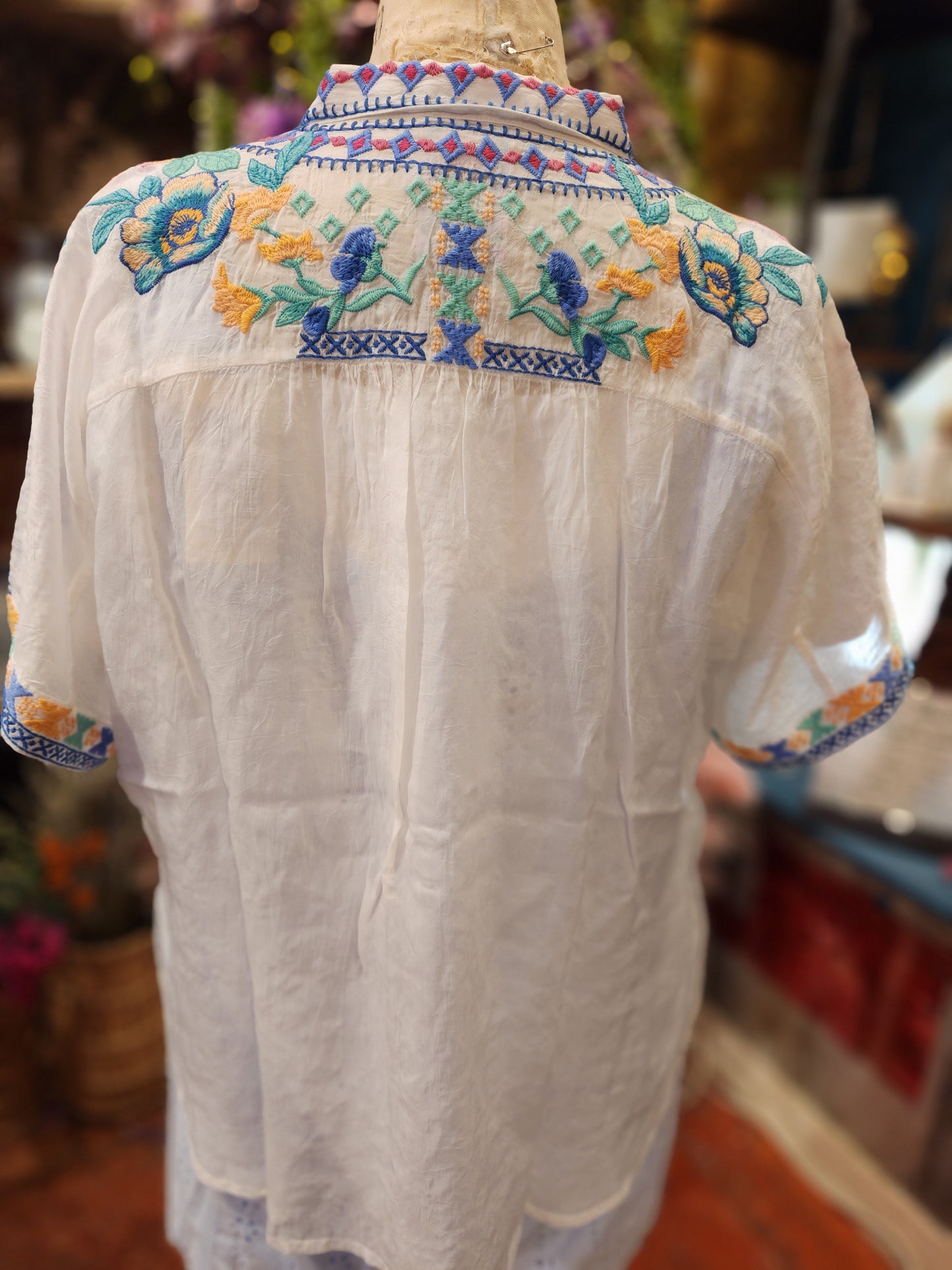 The  Audrey - Lunes Short Sleeve