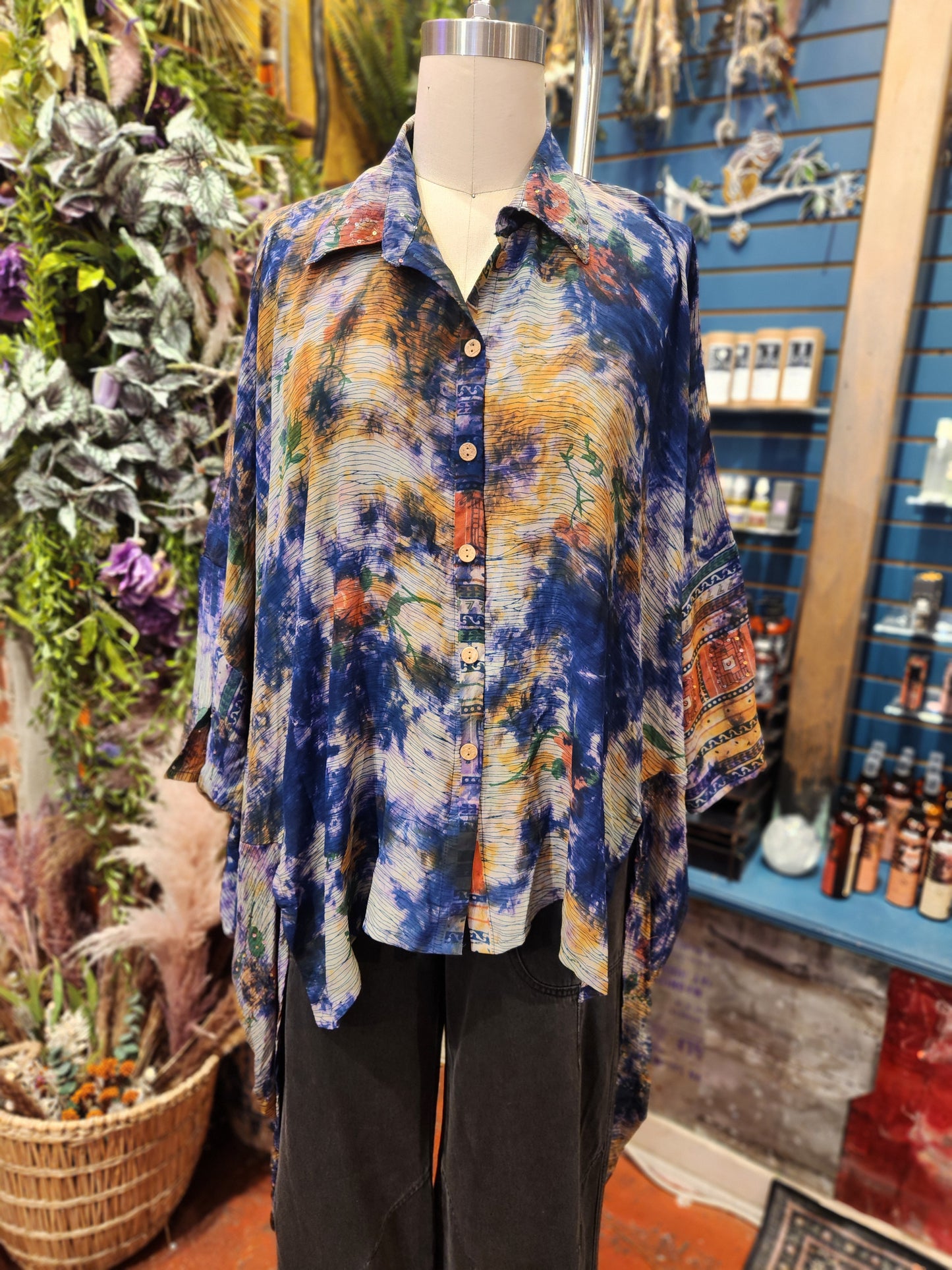 Crepe Sari Summer Nirvana Button Down