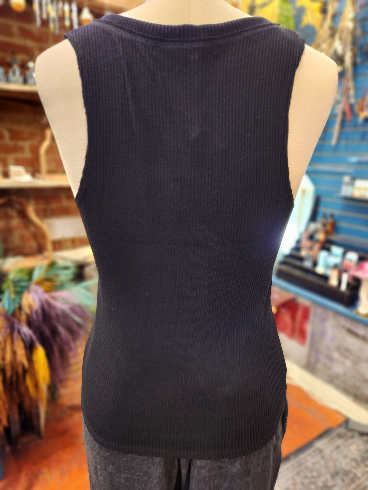 Inca Rib Tank