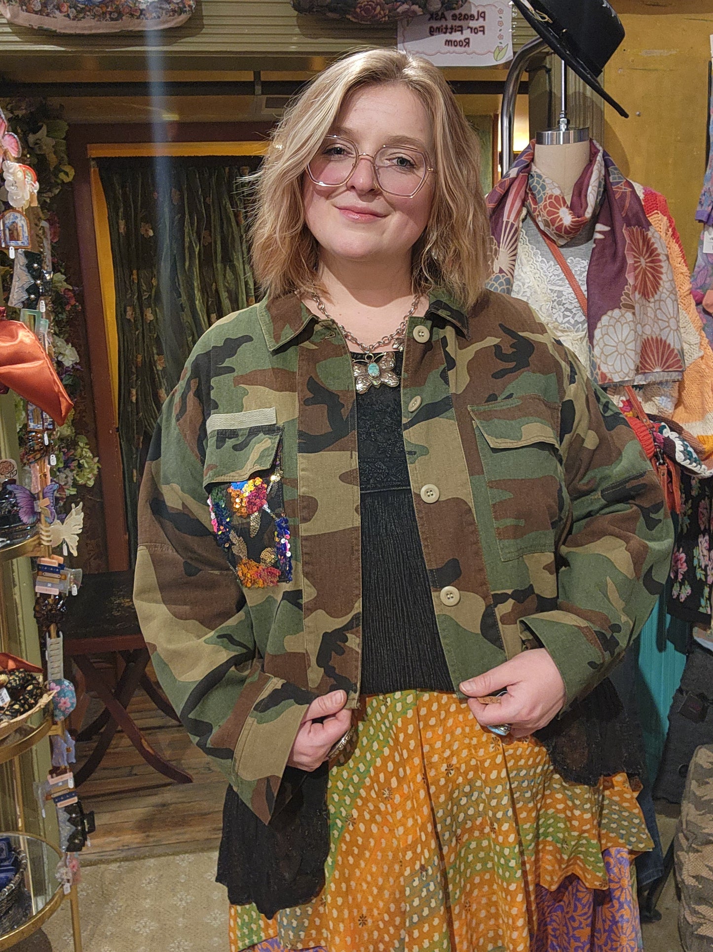 Curve Camo Sequins Contrast Jacket