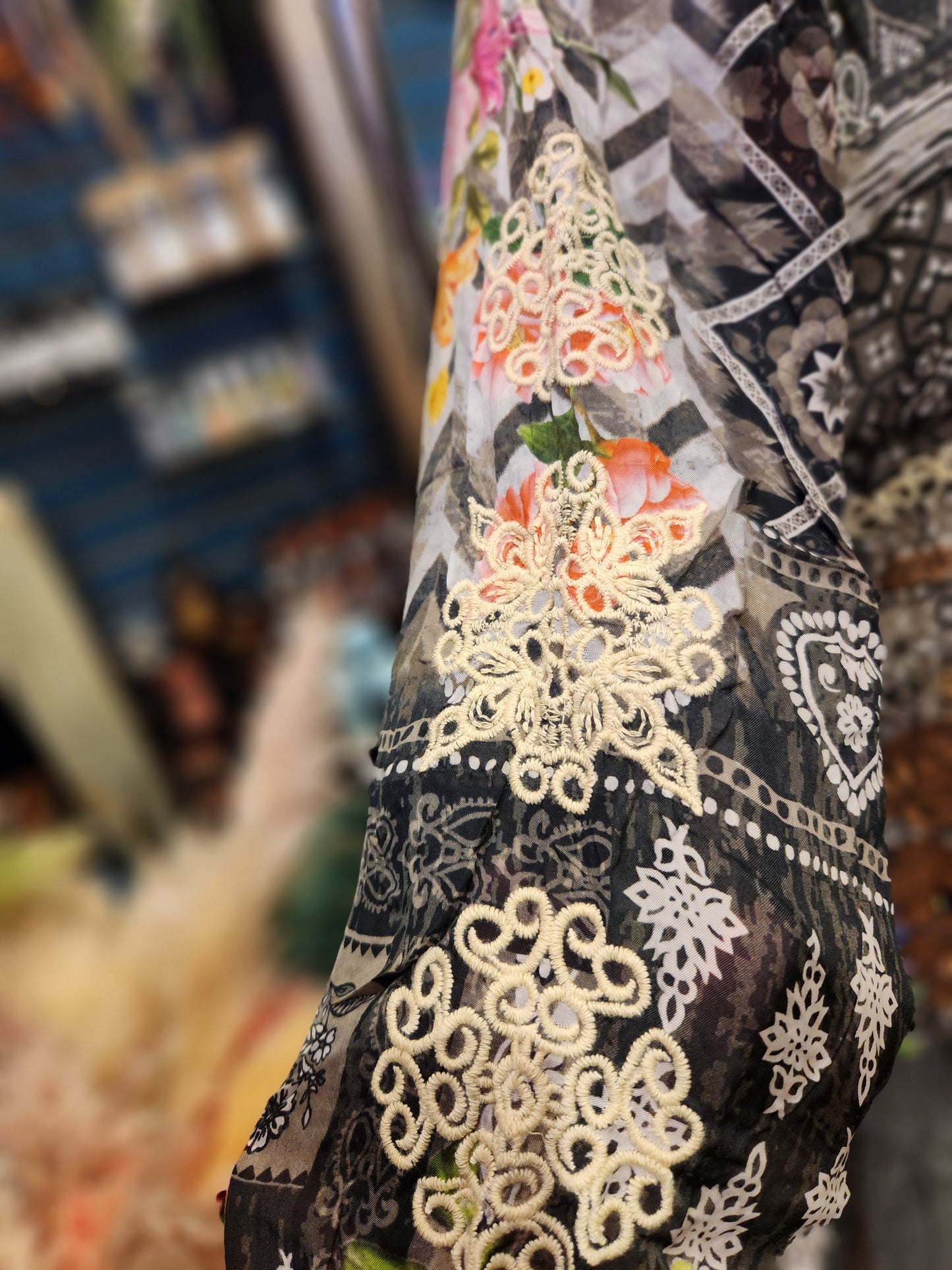 Touch of Tiki Button Top