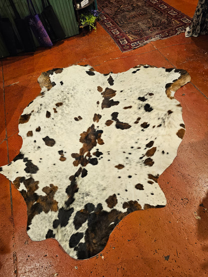 White & Black Speckled Cowhide Rug