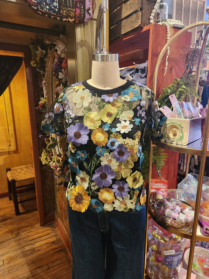 Embroidered Mesh Short Sleeve Top