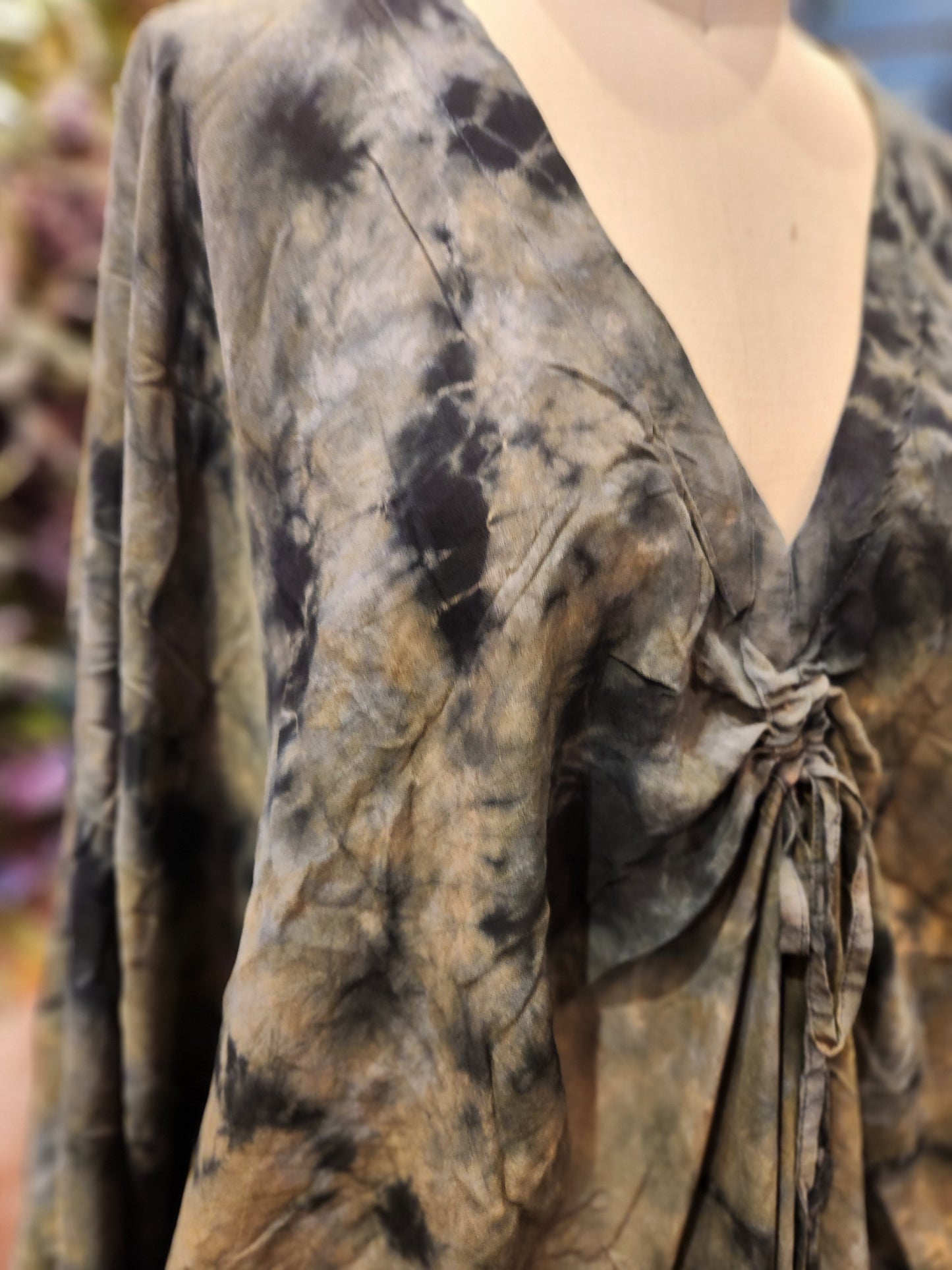 Crepe Sari Moondance Muu