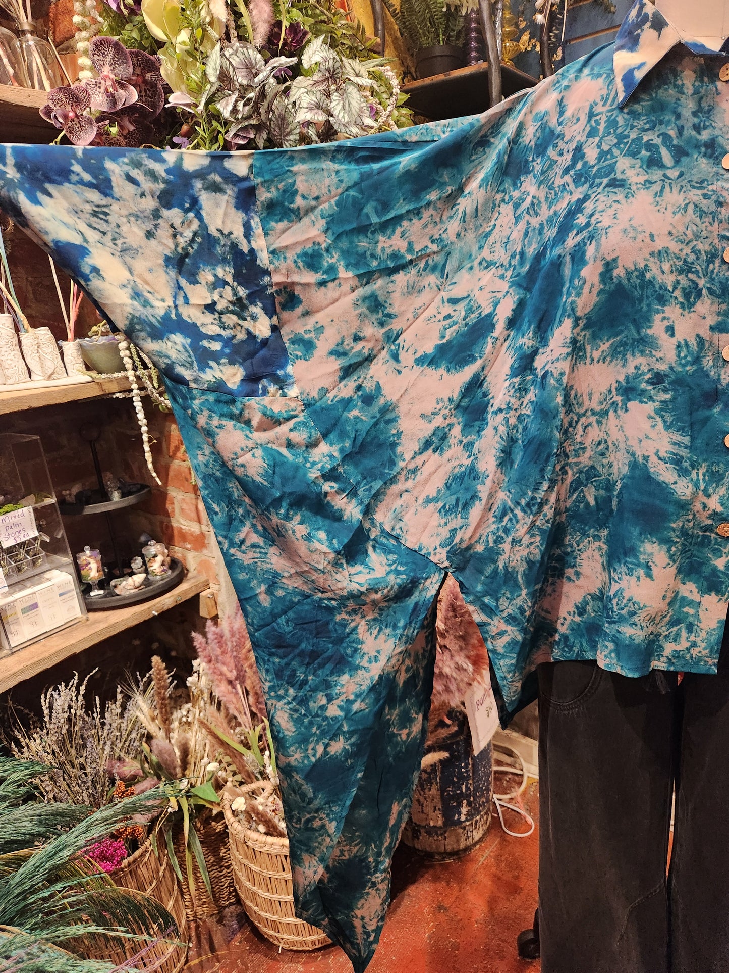 Crepe Sari Summer Nirvana Button Down