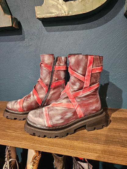 Gamma Boot - White Bordo