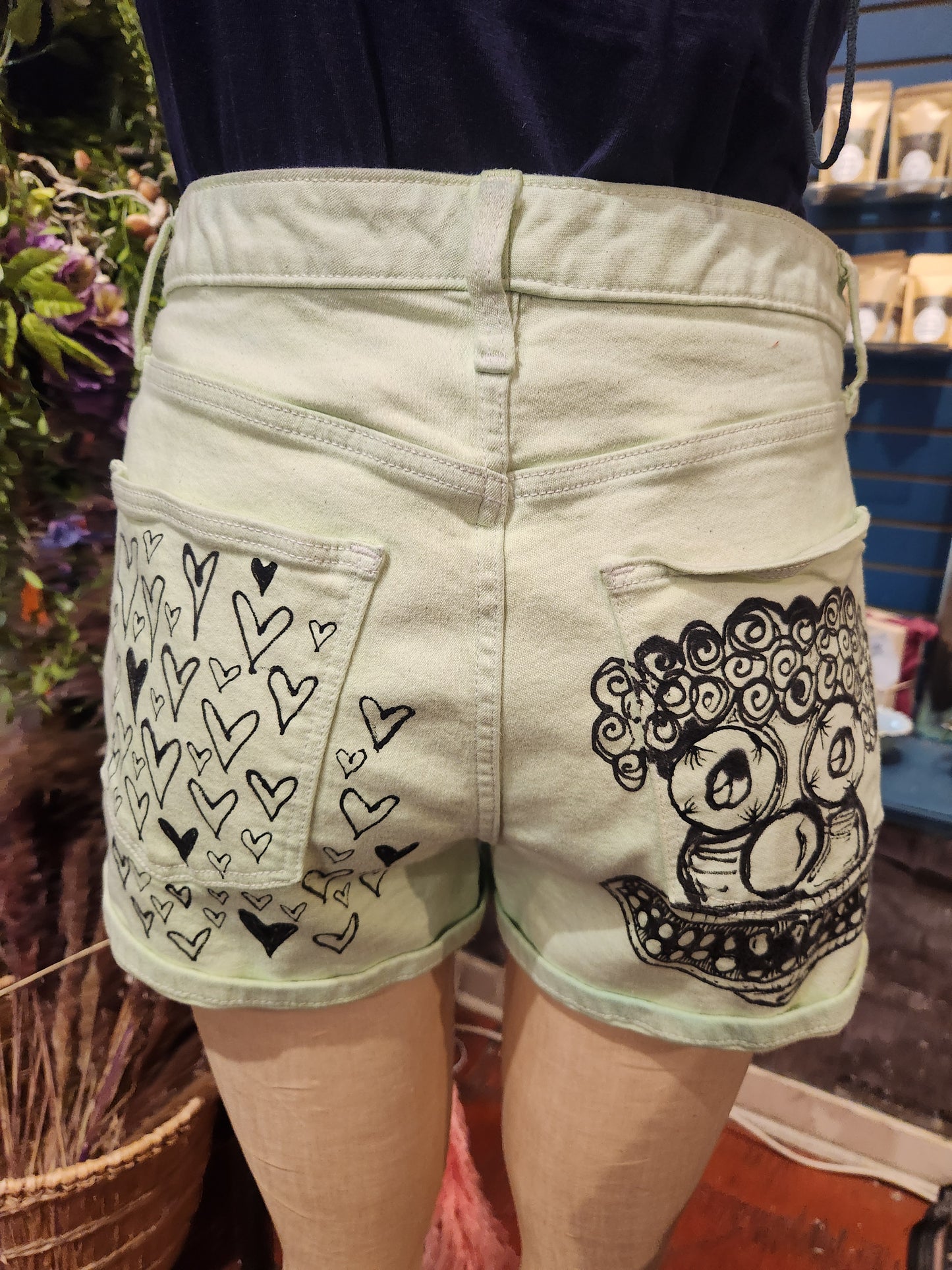 Traumatism Art Minty Fresh Hare Shorts
