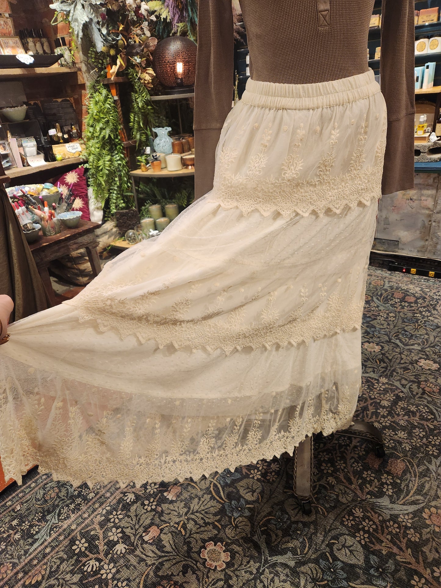 Chantilly Maxi Skirt - Ivory