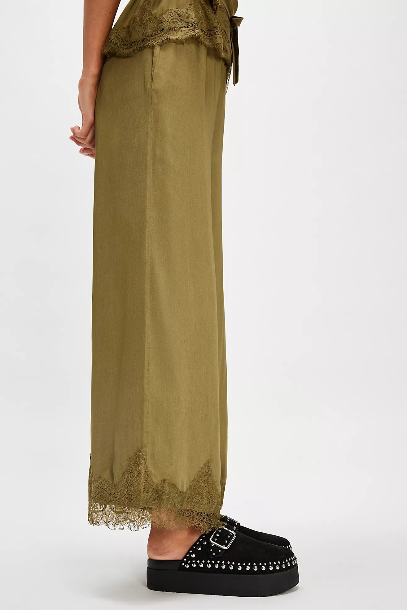 Cayatana Studded Mule