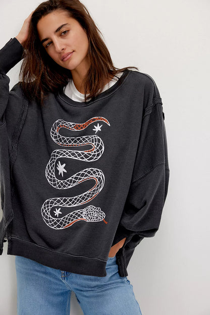 Graphic Camden Pullover - Snake