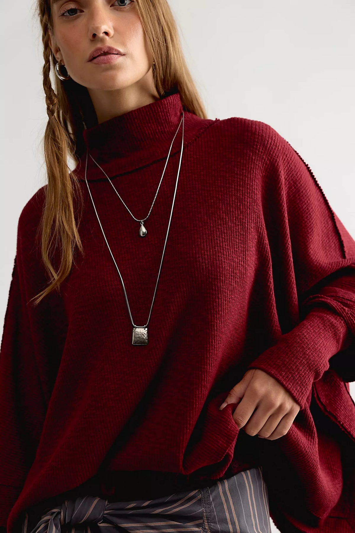 Moon Daisy Turtle Neck