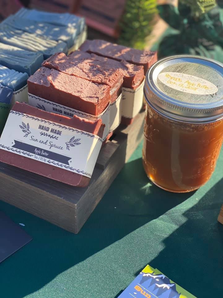 Apple Butter Soap - La De Da